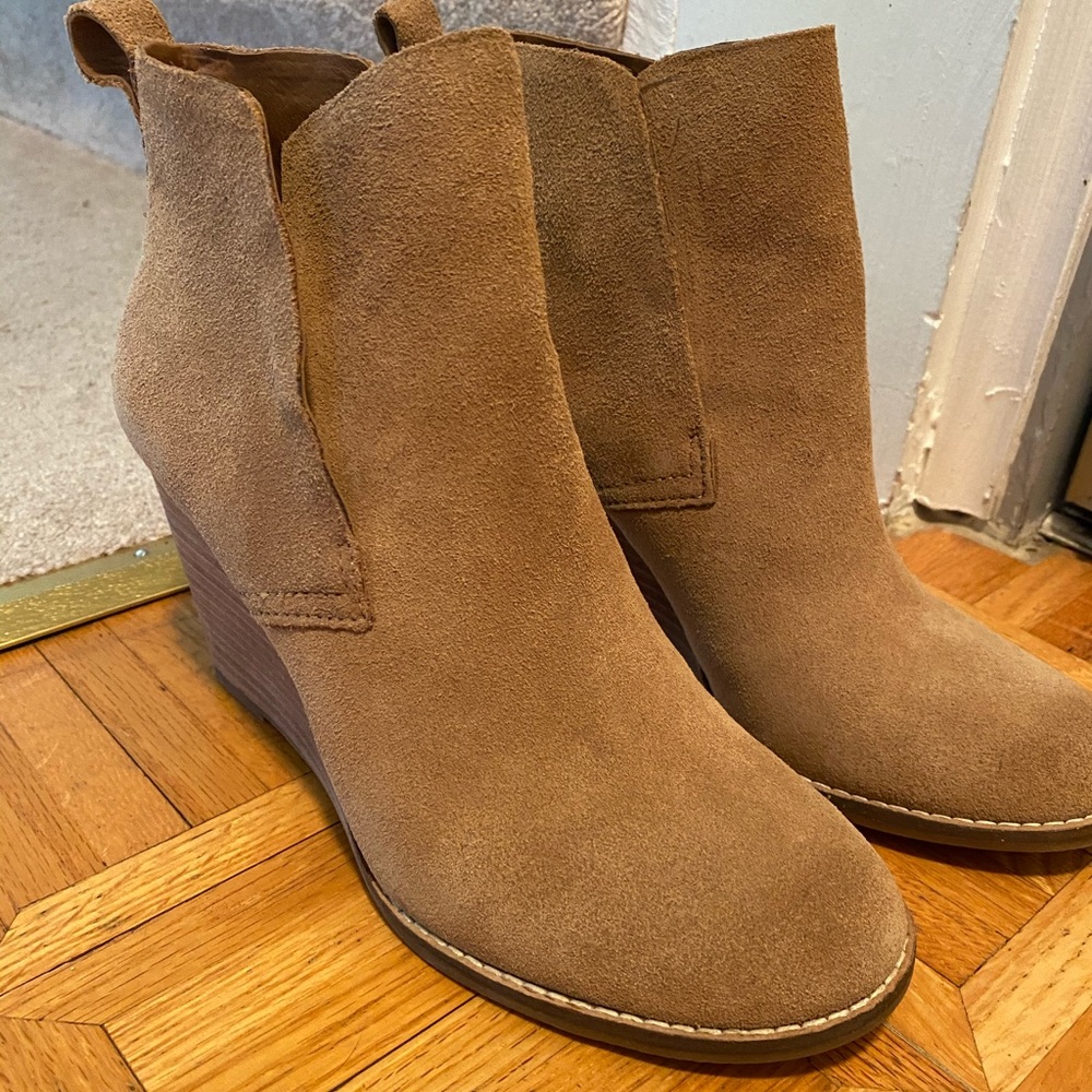 Lucky brand booties